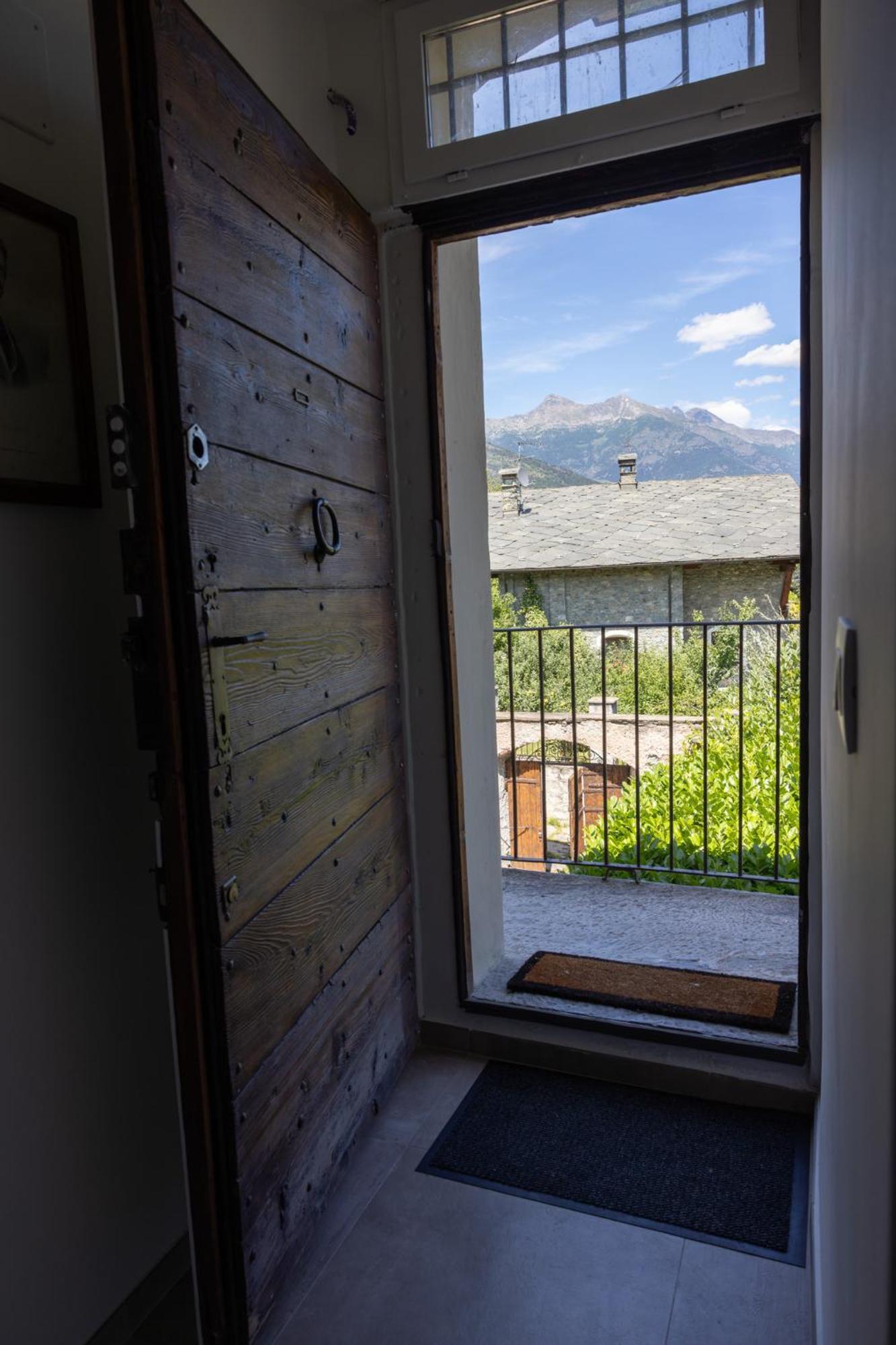 Manor House Apartment Aosta Ngoại thất bức ảnh